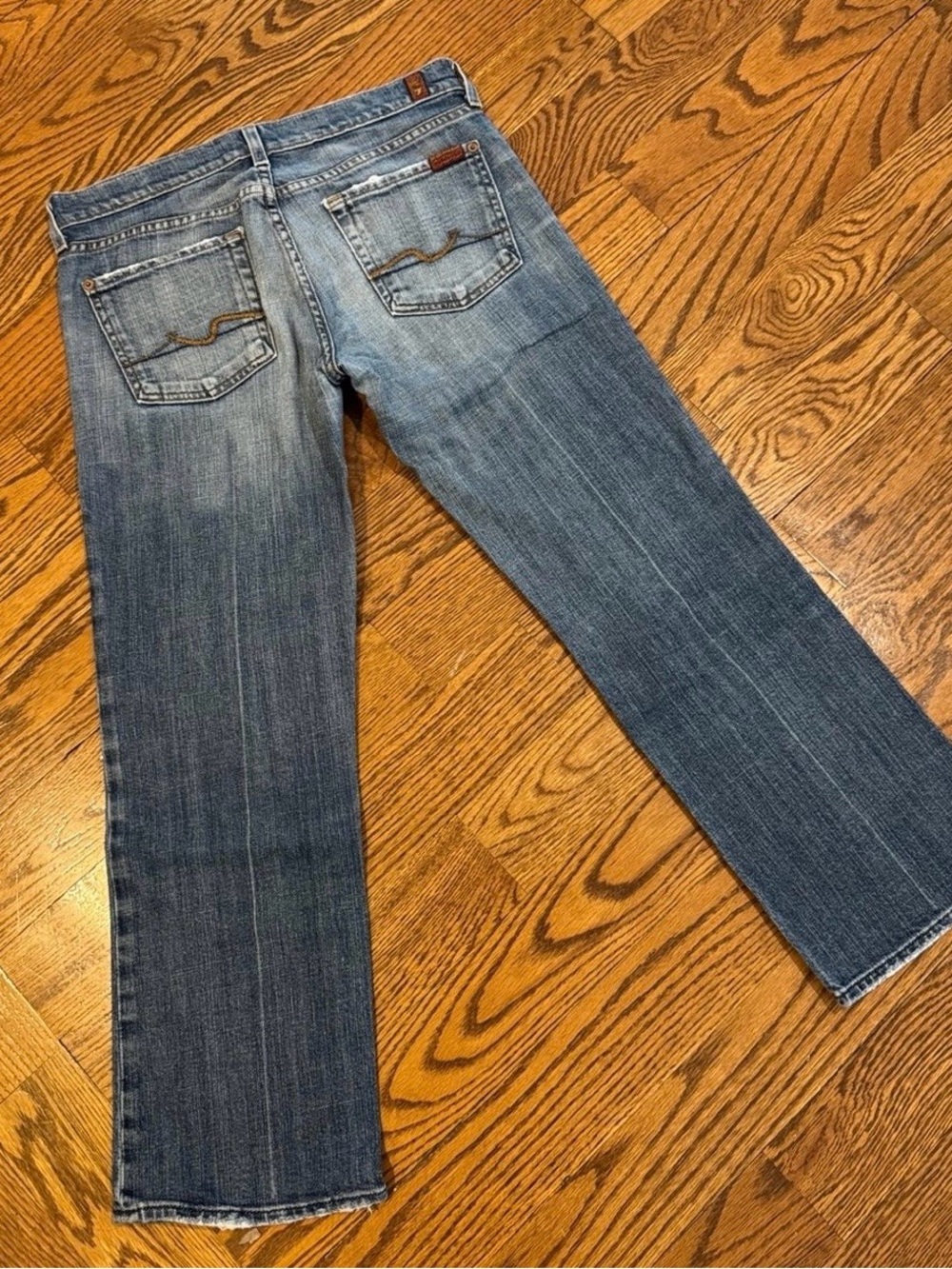 Vintage 90s Women 7 for all mankind low rise cropped bootcut jeans. Size 28